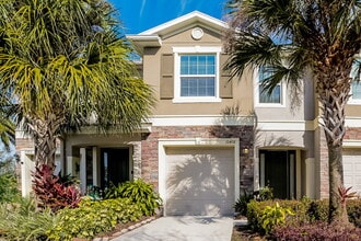 Building Photo - 10408 Red Carpet Ct