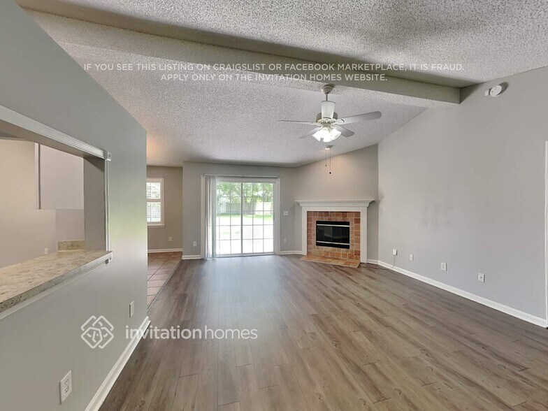 Building Photo - 12015 Stacy Scott Ct