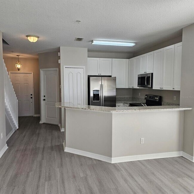 Building Photo - 13339 Daniels Landing Cir