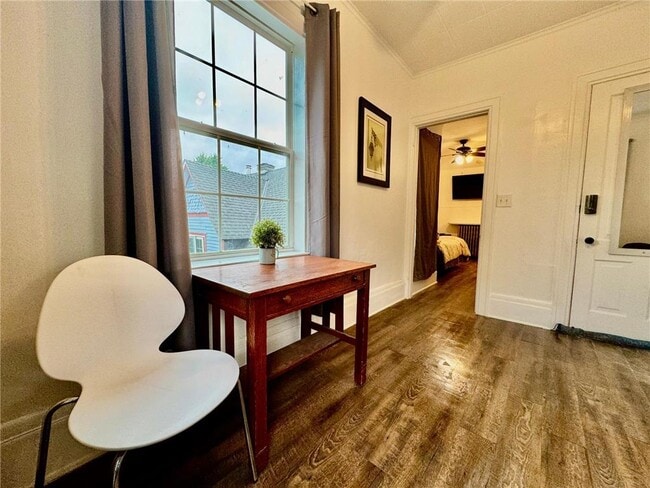 Building Photo - 1464 W Minnehaha Ave