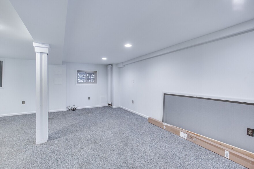 Basement - 702 Ingraham St NW