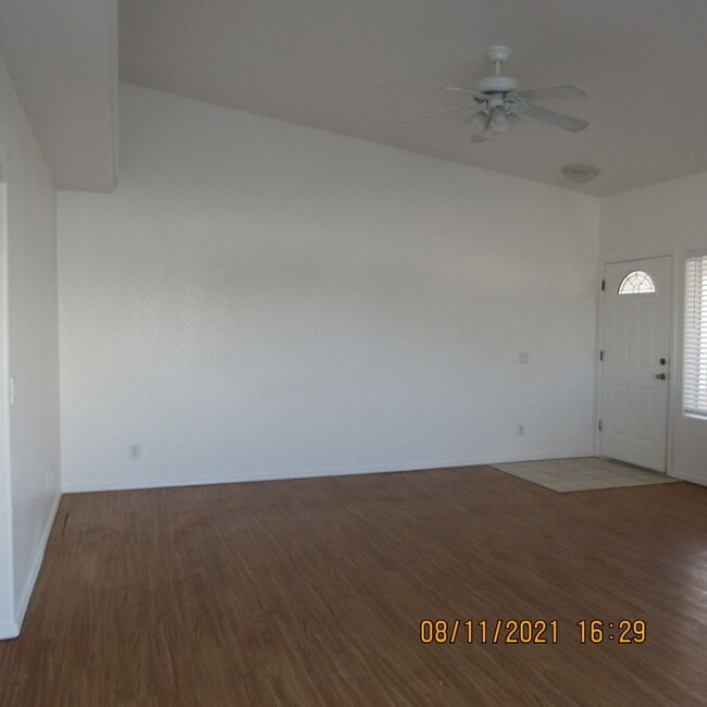 Building Photo - 1311 Wapati Dr