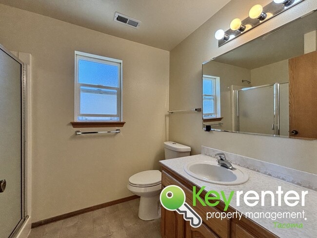 Building Photo - Spacious 3-Bedroom Home for Rent in Seclud...