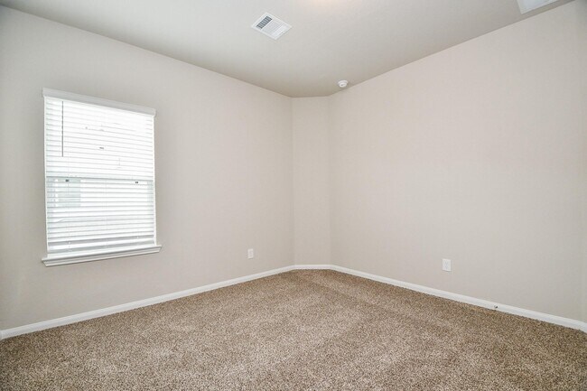 Building Photo - 22115 Imperious Pk Wy