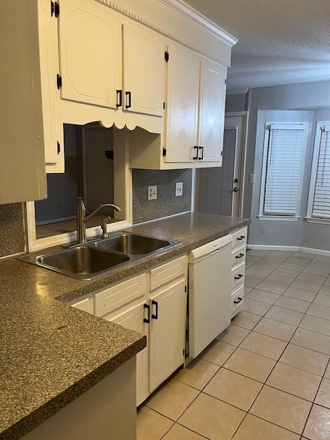 3 Bedroom 2 Bath Home for Rent with 1/3 acre yard in South Pinepoint Subdivision of West Ashley - 1934 Ivy Hall Rd