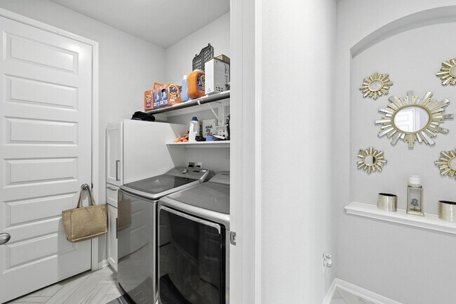 Building Photo - 17497 Chestnut Cove Dr