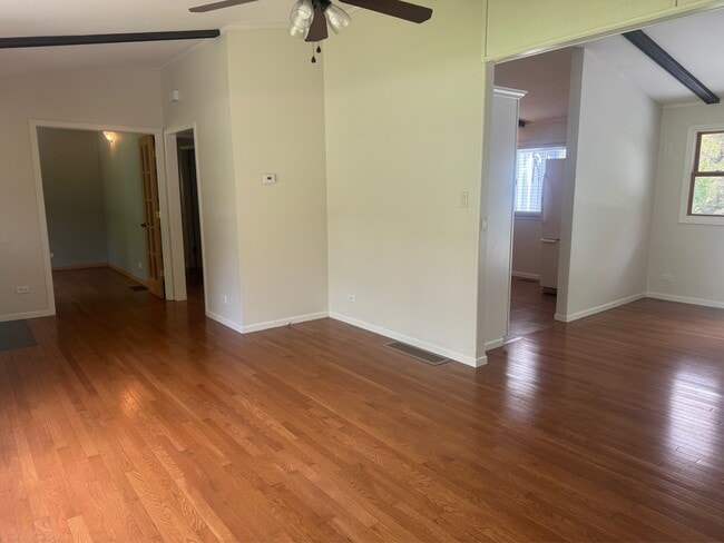 Building Photo - 6835 Paddock Ln