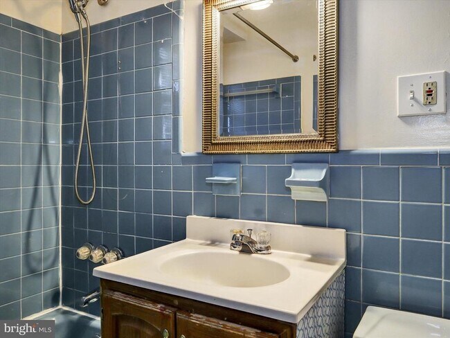 Building Photo - 3412 Purdue St