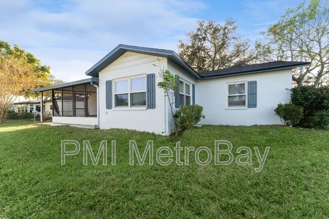 Building Photo - 7250 Applegate Dr
