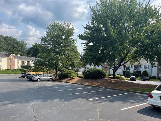 Building Photo - 751 Windchase Ln