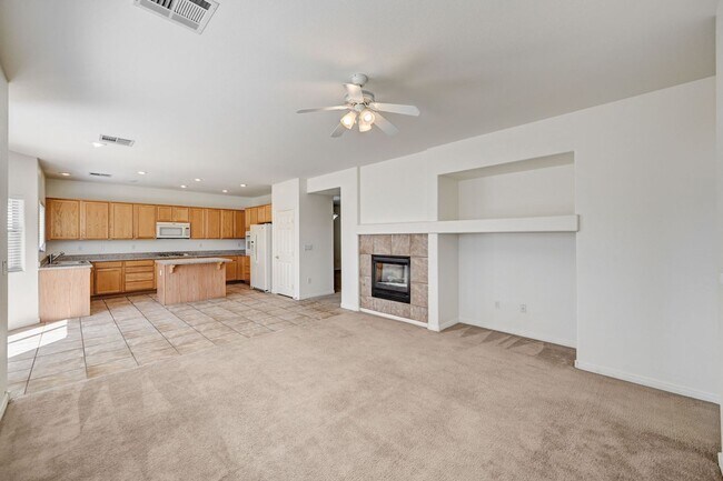 Building Photo - Southern Highlands Single Family Home