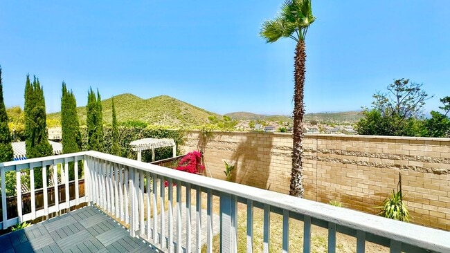 Building Photo - Wonderful Executive Style Two-Story Home in Beautiful Murrieta Oaks Community!