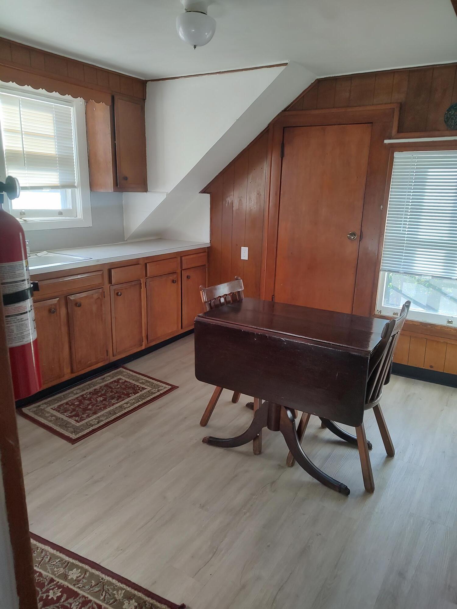 Building Photo - 14 Worrall Ave