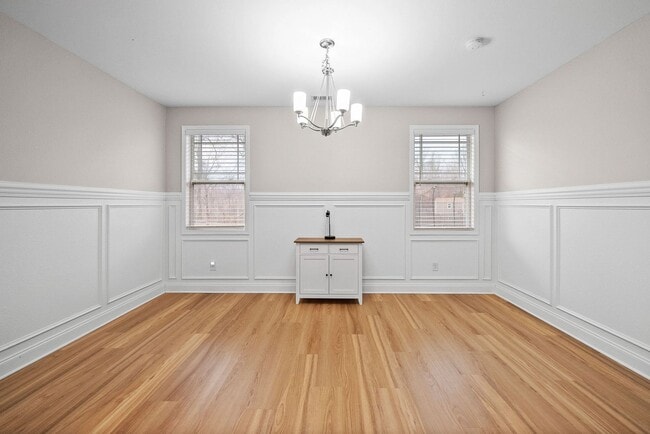 Building Photo - 1004 Black Oak Cir