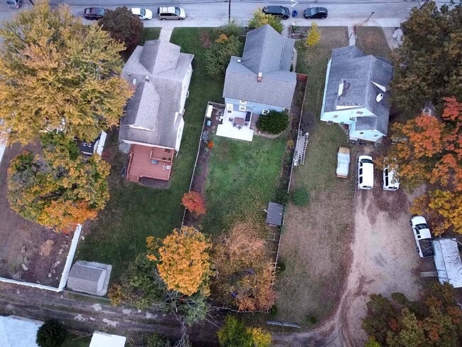 Building Photo - 4706 Grindon Ave