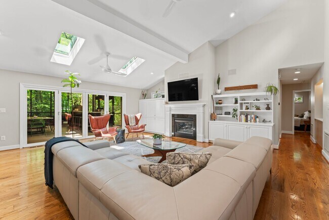 Building Photo - Award-Winning 5BD, 4BA Raleigh Home with Huge Bonus Outdoor Pavillion