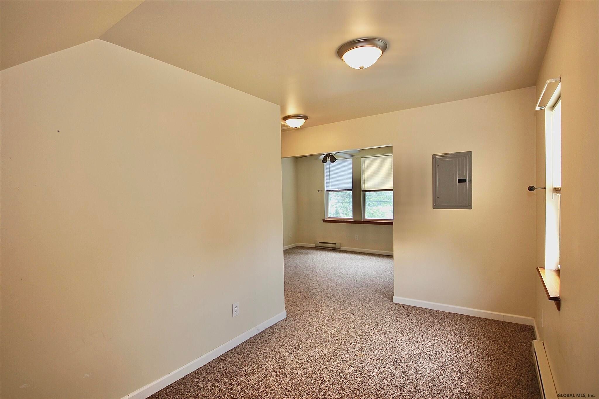 Building Photo - 7988 Mariaville Rd