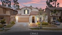 Building Photo - 2580 Pearblossom St