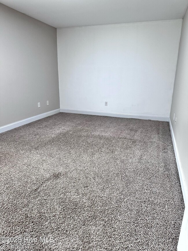 Building Photo - 103 Murifield Dr