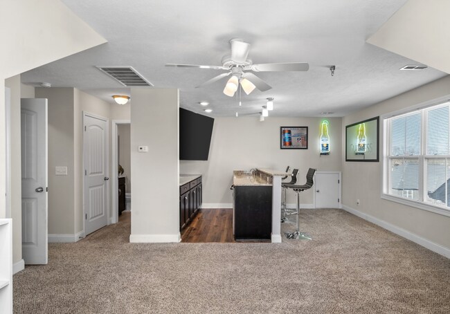 Building Photo - Spacious Clarksville Home on Golden Eagle Way | Pet Friendly | Decorative Fireplace | Great Layou...