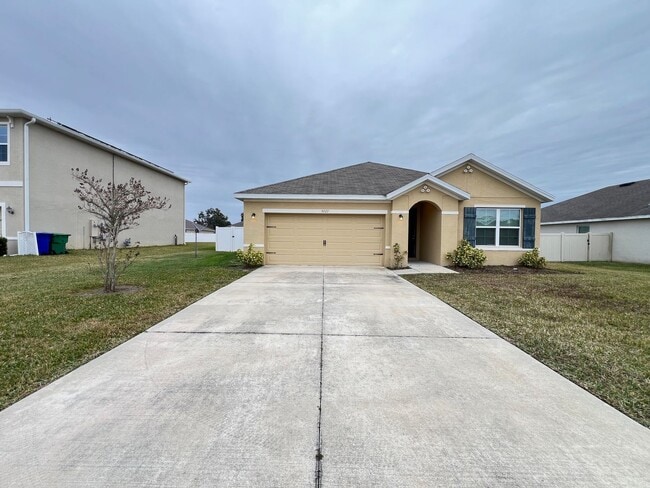 Building Photo - Beautiful, 3 Bedroom Home!!