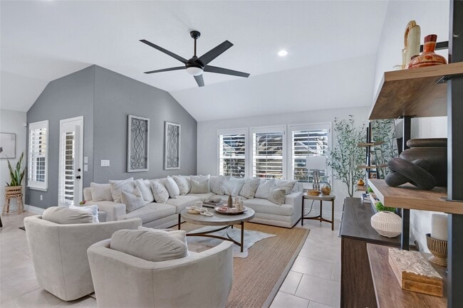 Building Photo - 2291 Oak Run Pkwy