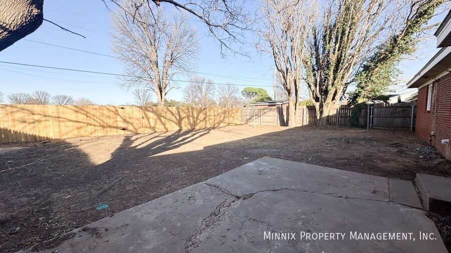 Building Photo - 2806 60th St