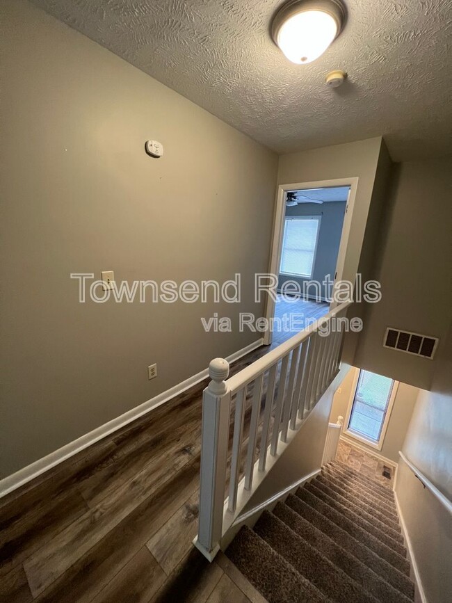 Building Photo - 1190 Wrenwood Ct