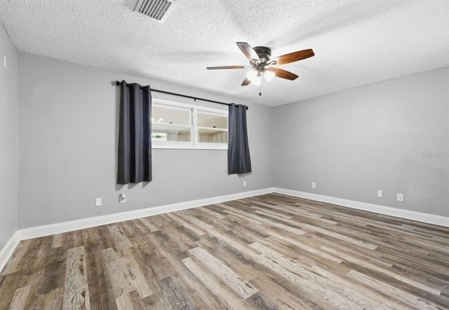 Building Photo - 7198 121st Way N