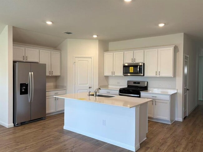 Building Photo - 1828 Marlin Spike Dr