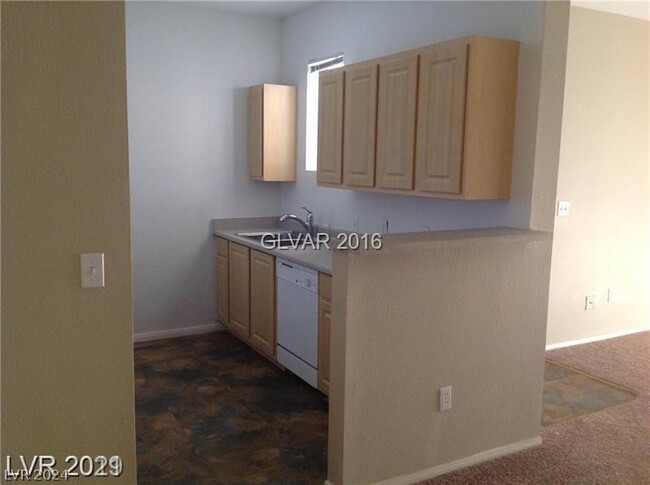Building Photo - 6955 N Durango Dr
