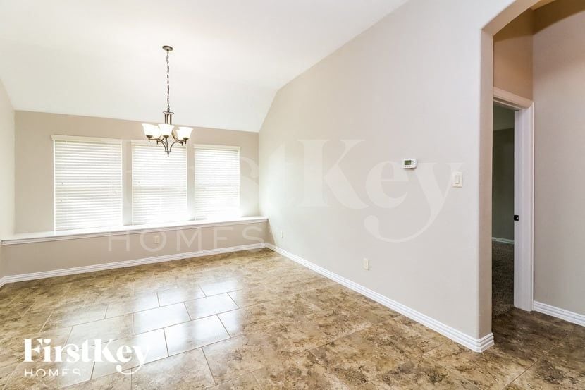 Building Photo - 6901 Canyon Rim Dr