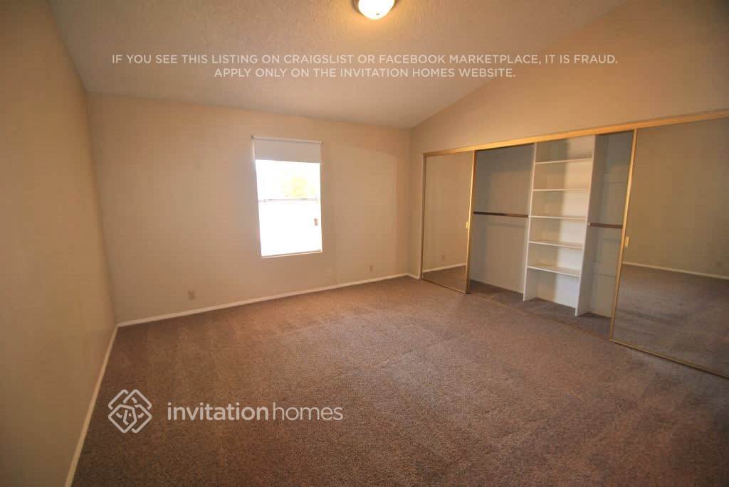Building Photo - 6308 W Turquoise Ave