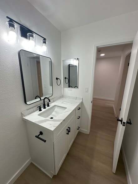 Building Photo - Serra Grove Apartments