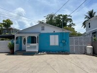 Building Photo - 1513 Josephine St