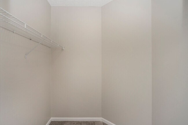 Building Photo - 7277 Charlotte Pike