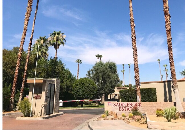 Building Photo - Beautifully Remodeled Condo in Saddlerock Estates