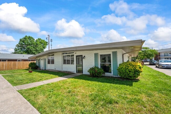 Building Photo - Old Town Heights