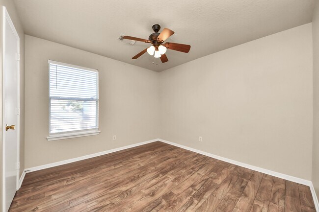 Building Photo - 19438 Juniper Vale Cir