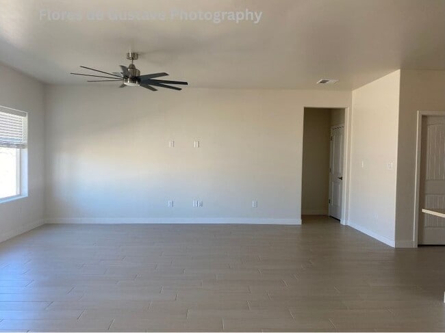 Building Photo - 2681 Silver Hawk Ave