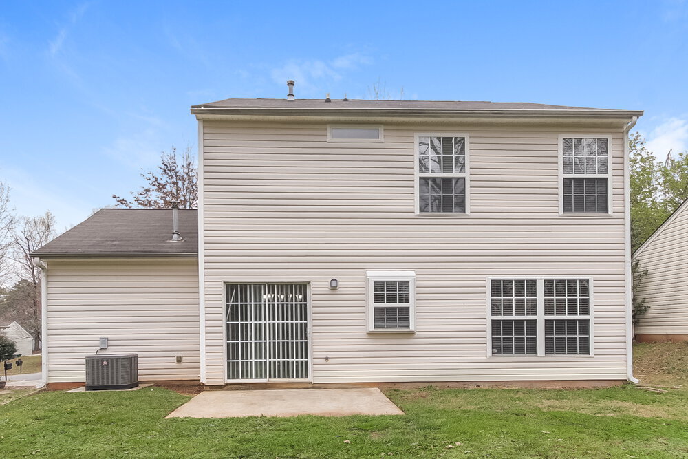 Building Photo - 211 Winding Canyon Dr