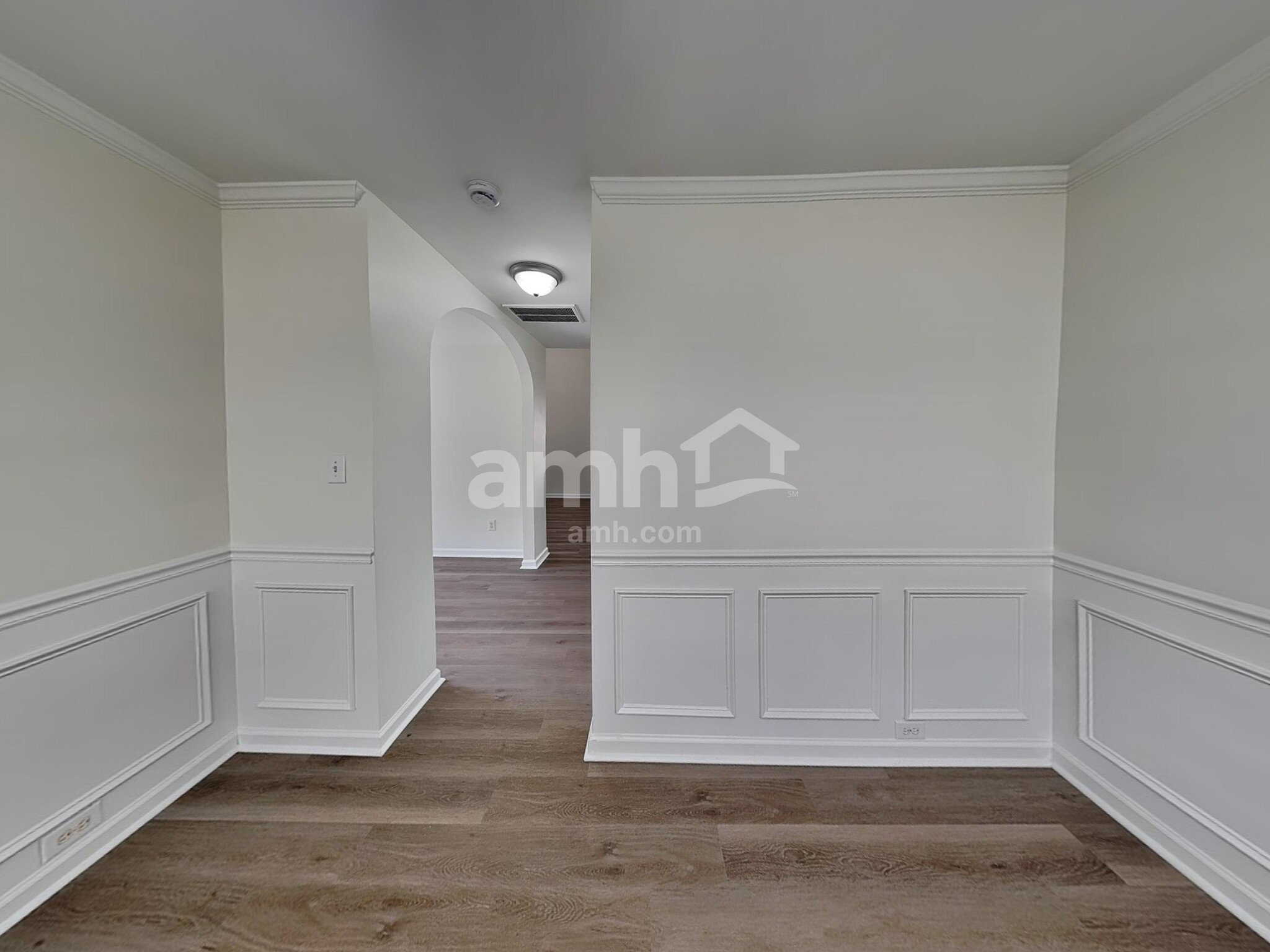 Building Photo - 9512 Chastain Walk Dr
