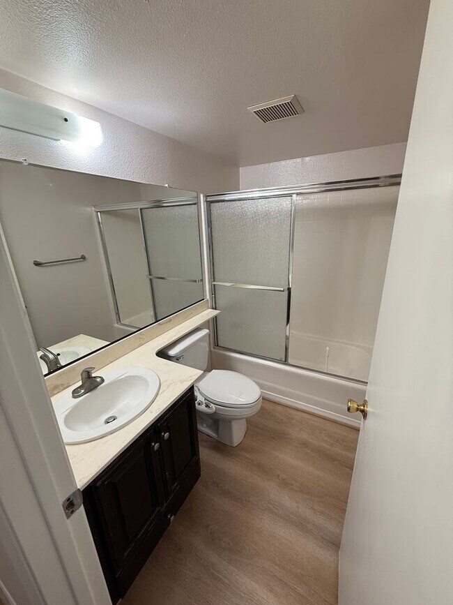 Building Photo - Wonderful 4 Bedroom 2-story Townhome in "F...