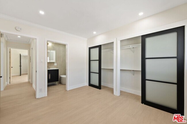 Building Photo - 1223 23rd St