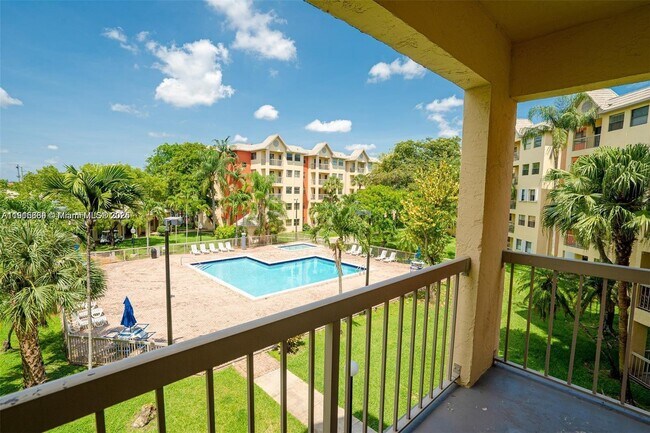 Building Photo - 8160 Geneva Ct