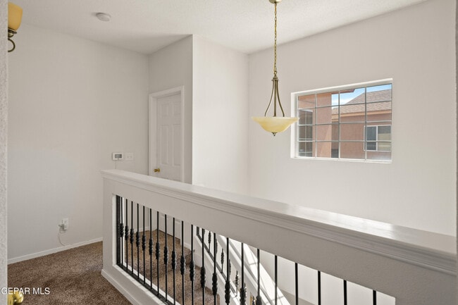 Building Photo - 5376 Jose Duran Ln