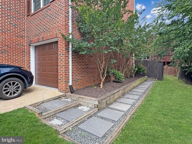 Building Photo - 7760 Marshall Heights Ct