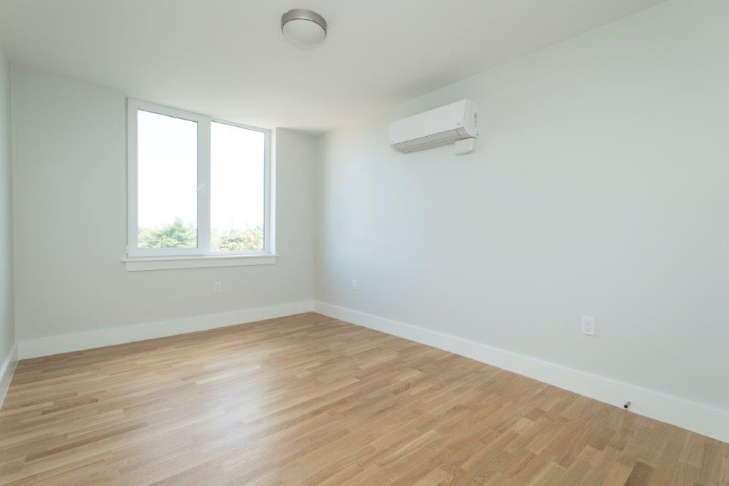 Building Photo - 334 Harvard St