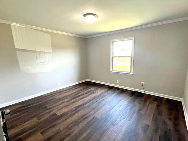 Building Photo - 1312 Rutherford St
