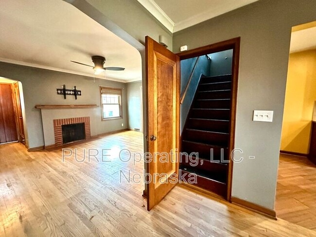 Building Photo - 5120 Franklin St